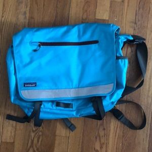 Patagonia messenger bag